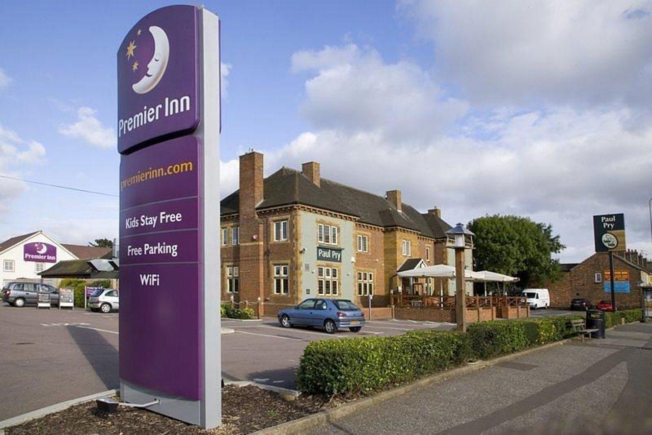 Premier Inn Peterborough North Exterior foto